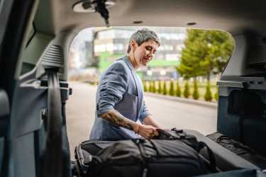 Transfer, Transfer z lotniska Pafos do Protaras dowolnego miejsca np. hotelu, apartamentu, willi dla 1-3 osób