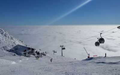 Obóz młodzieżowy, CHOPOK 2025. Obóz narciarski (11-19 lat). Zakwaterowawnie pensjonat Horec.